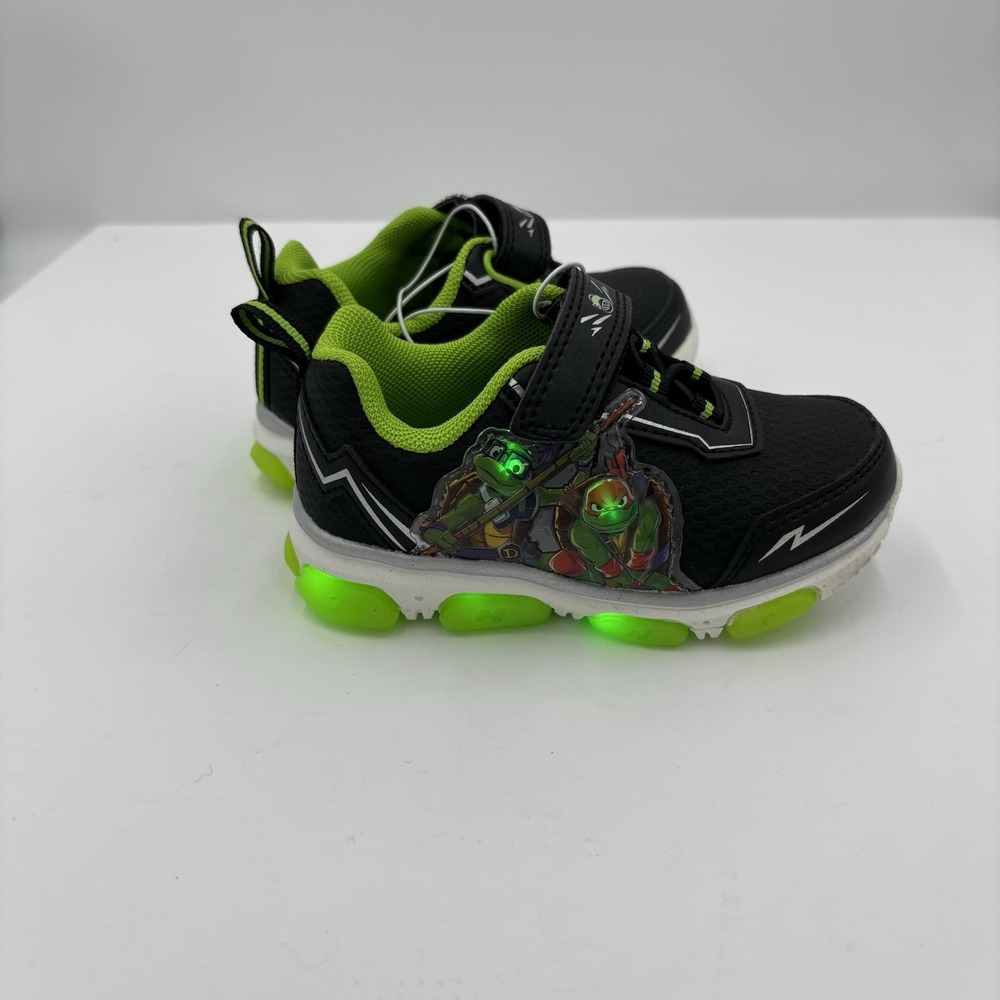 Toddler Disney TMNT Light-Up Sneakers Teenage Mutant Ninja Turtles Size 7